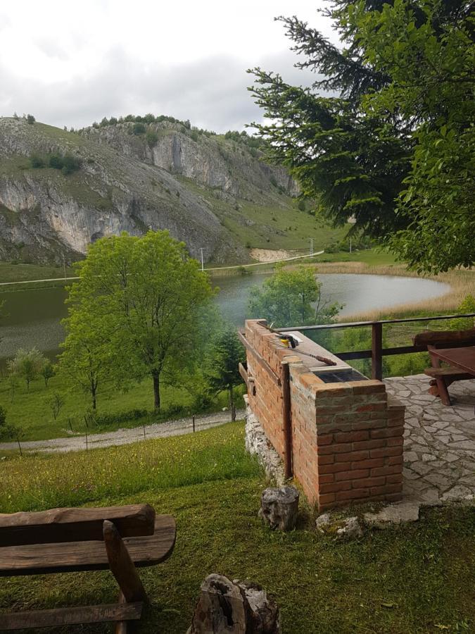 Detached House Milivoje Hotel Poscenje Exterior photo